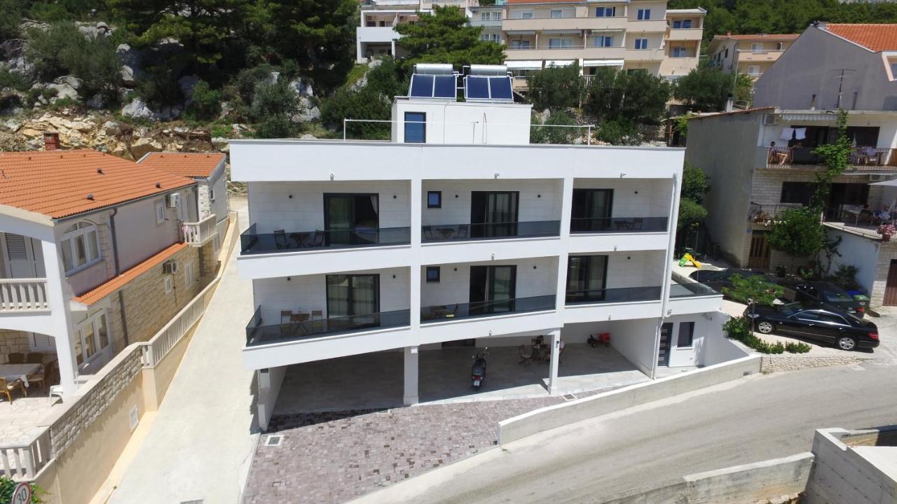 Libar Studio Apartments Baška Voda Екстериор снимка